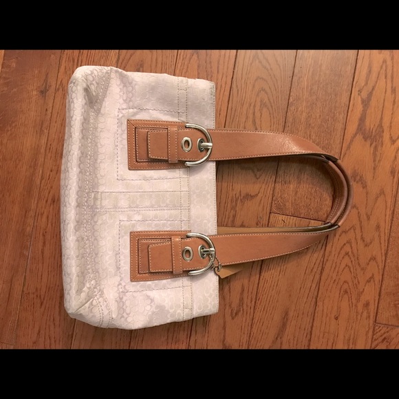Coach shoulder bag - Picture 2 of 3